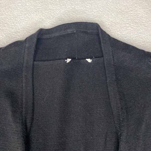 Black cardigan with pearl accents - Picture 4 of 5